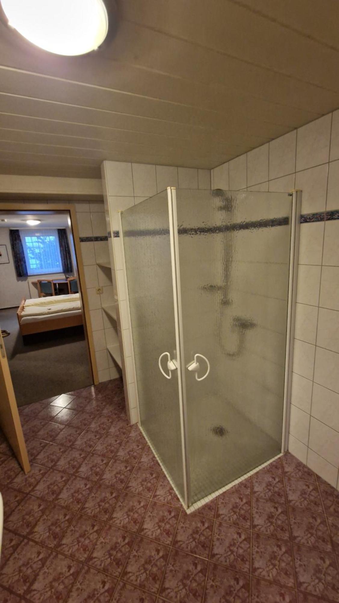 Schwarzer Adler - Hotel Garni Ipsheim Quarto foto