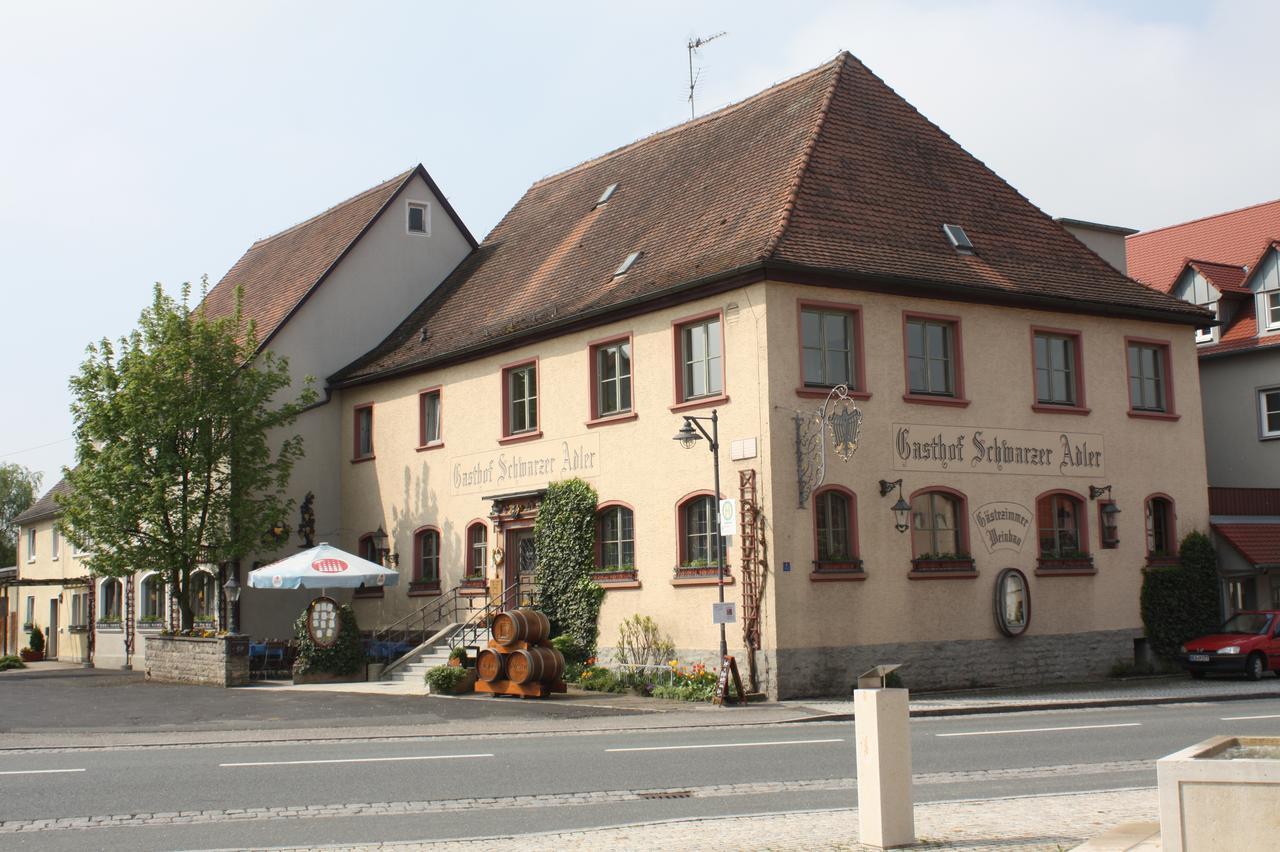 Schwarzer Adler - Hotel Garni Ipsheim Exterior foto